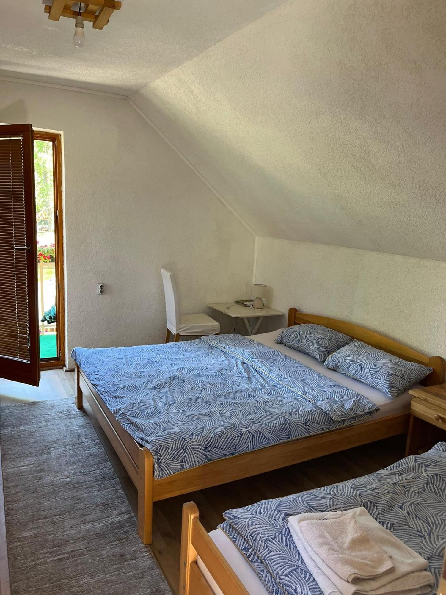 Bed And Breakfast Family Djukic Sipovo Ngoại thất bức ảnh